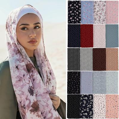 China Cool Women Hijabs Gauze Arab Ladies Headscarf Muslim Floral Print Pearl Chiffon Hijab Fashion Polyester New for sale