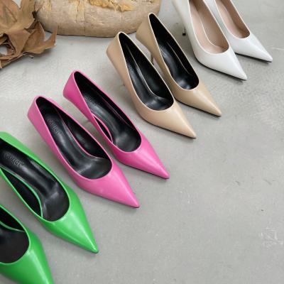 China Lightweight Women Headed To Toe PU Office Ladies Pumps Work Solid Stiletto Heel Women Slip On High Heels for sale