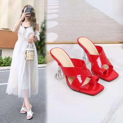 China Height Increasing Women Toe Clip Plus Size Fashion Heeled Sandals Party Solid Crystal Heel Women Slip On Sandals for sale