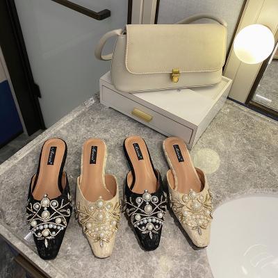 China Fashion Trend Women Adjust Toe Lace Ethnic Flat Shoes Casual Pearl Flat Slip On Shoe for sale