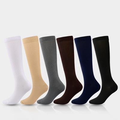 中国 Breathable Amazon Wish Hot Sale Sports Compression Socks Outdoor Running Cycling Compression Socks Multicolor Sequential Socks Manufacturing 販売のため