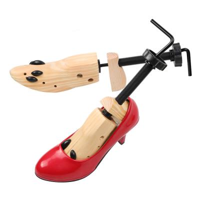 中国 2022 Wholesale Cheap Adjustable Plastic Shoe Shape Factory Shoe Tree Preservation For Men And Women 販売のため