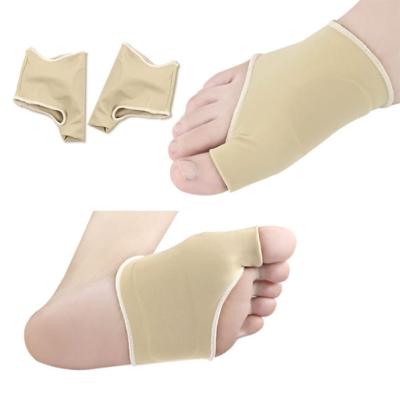 China Amazon Hot Seller Soft Silicon Treatment Toe Stretcher And Toe Separators Hallux Valgus Toe Spreaders For Bunion for sale