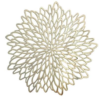 China Gold Viable Round Wedding PVC Decorative Plastic Place Mat For Dining Table for sale