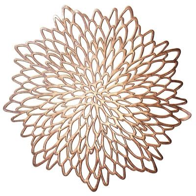 China Sustainable Gold Round Wedding Flower PVC Decorative Plastic Dining Table Place Mat Set Of 6 for sale