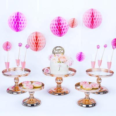 China Easy Round Silver Gold Collocation Metal Cake Hanging Stand Set Mini Wedding Crystal Beaded Tiered Cupcake Decorating Galvanized Mirror for sale