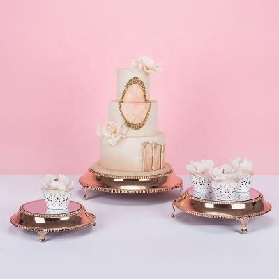 China Elegant Gold Cake Stand Set To Wedding Birthday Party Christmas Afternoon Tea Metal Round Cupcake Stand Decoration Dessert Table for sale