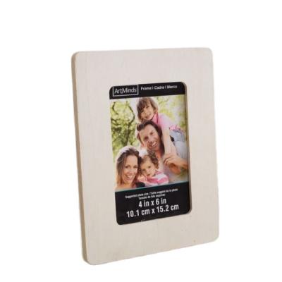 China Manufacturer Supply Wholesale 10.1*15.2 cm Eco-friendly Vertical Wooden Picture Photo Frames for sale