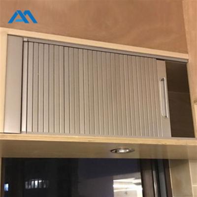 Chine Modern Plastic Caravan Office Furniture Cabinet Roller Shutter Slat Kitchen PVC Shutter Door à vendre