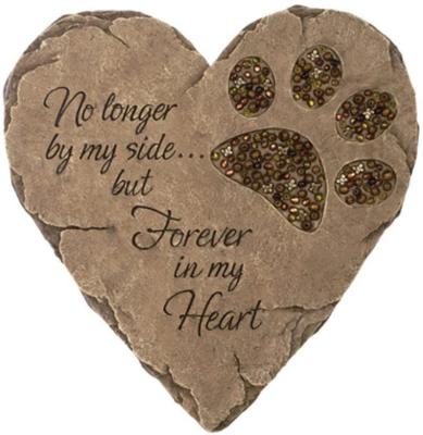 China Europe Garden Heart Shaped Pet Stones Resin Memorial Stepping Stone For Sale for sale