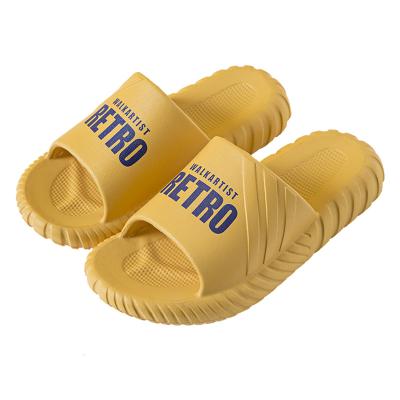 China 2021 Fashion Trend Thick-soled Sandals And Slippers Summer Couples Home Slippers for sale