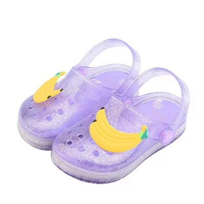 China 2021 New Quick-drying fruit children's LED flashing light Baotou sandals and slippers hole shoes gardening shoes for sale