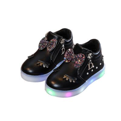 China 2021 New Light Children's Sports Shoes Rhinestones LED Lights Glowing Children's Shoes for sale