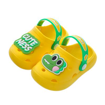 China Others Hole Children's Shoes Indoor Non-Slip Soft Bottom Baby Sandals And Slippers Anti-collision Summer for sale