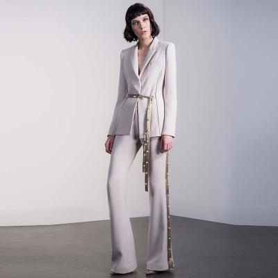 China 2022 Newest Designer IN-STOCK Women's Runway Suit Set Breathable Sliver Chimes Belt Blazer Rocket Beaded Lace-up Pants Suit for sale