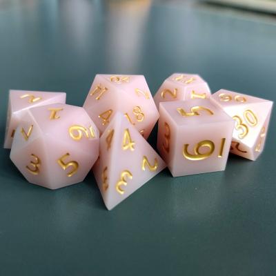 China Fashionable Customized Sharp Edge Pink Resin DND Corner Dies For Dungeons And Dragons Games for sale