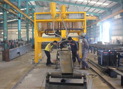 China LMHJ-1500 H Beam Welder 200 - 600mm Flange Horizontal Welding Machine Horizontal Welding Machine for sale