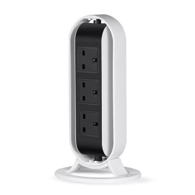 China Overload Protection CE FCC Certified Universal Socket Power Strip 250V 10A With 2 USB Charging Port for sale