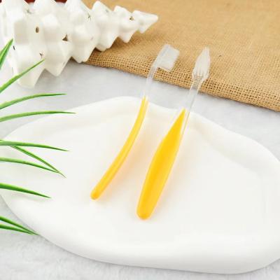 China Disposable Toothbrush Plastic Single Use Toothbrush Disposable Toothbrush For Hotel for sale