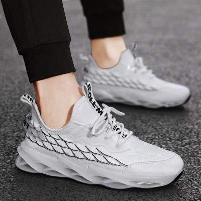 China Cushioning Factory Wholesale Breathable Mesh To Fly Casual Shoes Shock Absorption Woven Non-slip Sports Shoes for sale