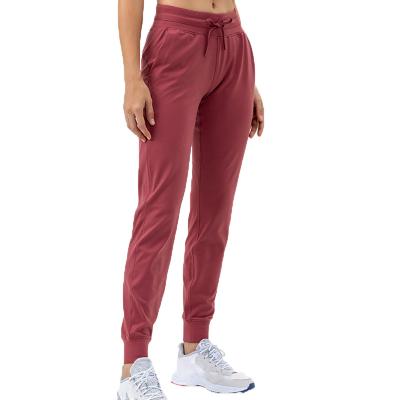 China 2022 New Design Anti-wrinkle Nylon Spandex Women's Gym Sport Yoga Joggers Quick Dry for sale