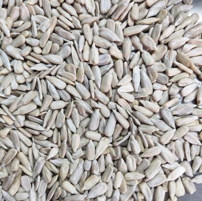 China Dried confectionery sunflower kernels with organic sunflower seed kernels for sale