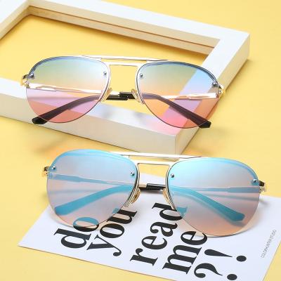 China 2022 Designer Women's Promotional Good Quality Aviation Pilot Sunglasses Fashion Luxury Rimless Sunglasses Retro Mirror Sunglasses Men for sale