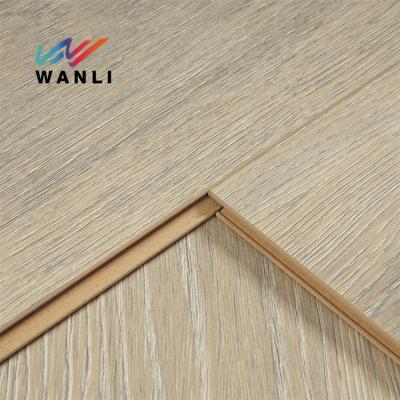 China Waterproof;affordable;easy installation strong stain resistance deep embossed 8mm waterproof non-slip light gray laminate flooring for sale à venda