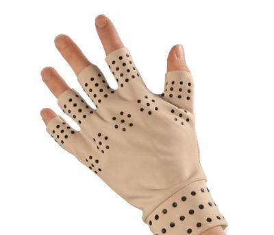 China Magnetic Dye Half-Finger Gloves Treatment Dot Glue Printed Magnetic Gloves Can Be Customized for sale