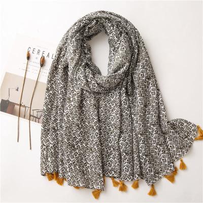 China Other New Promotional Fashion Scarf Office Vicose Ladies And Polyester Scarf for sale