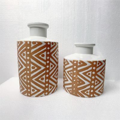 China Cheap Flower Vase Nordic Modern Ceramic Vase Flower Popular Luxury High Quality Eco-friendly Ceramic Vase For Decoration for sale