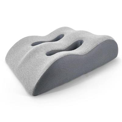 China Breathable Washable Bed Wedge Pillow Elevated Pillow Memory Foam Leg Wedge Pillow for sale