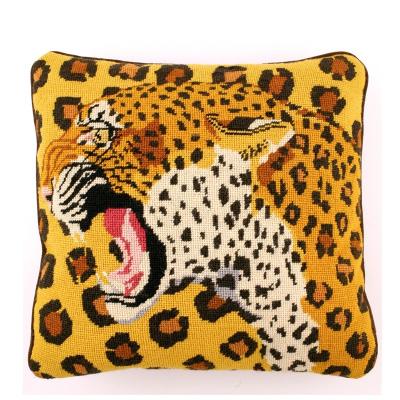 China 100% Wholesale 2022 Hand-sewn China Needlepoint Tapestry Leopard Print Sofa Cushion Seats for sale