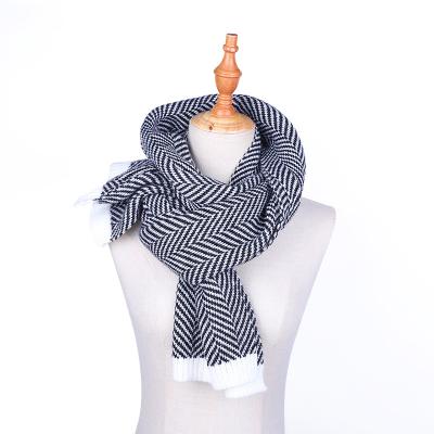 China Comfortable 2021 Autumn/Winter New Style Herringbone Knitted Chiffon Wholesale Warm Scarf For Women for sale