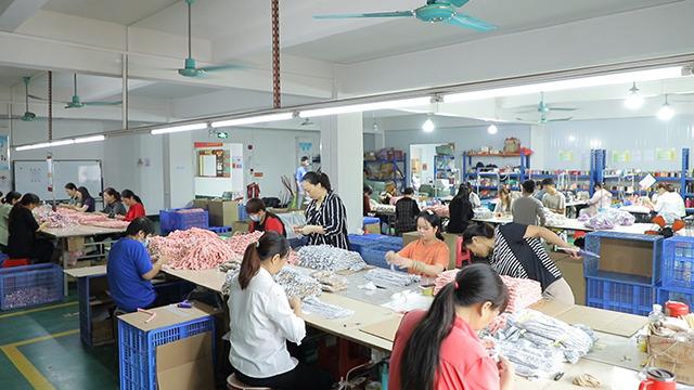 Verified China supplier - Foshan Youyan Clothing Co., Ltd.