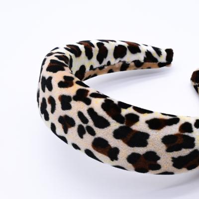 China 2021 Girls Hair Decoration Factory Price Korea Leopard Print Hair Bands For Women Girl Headband Girls Accessories Hair Band for sale