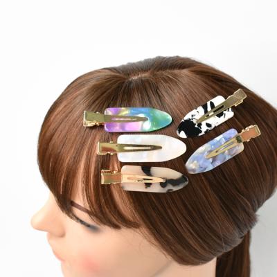 China Alloy+resin acrylic fashion hairpin women girls woman hair clip pin korean wholesale acrylic accessories for sale