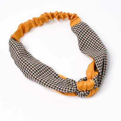 China Polyester Stripe Designer Makeup Kids Girls Hair Ties Scrunchy Elastic Hair Bands Soft Round Hair Band for sale