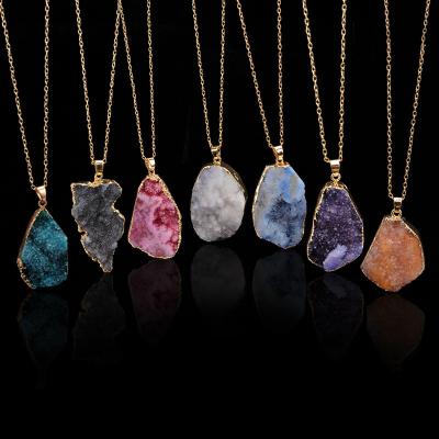 China Popular CLASSIC Irregular Natural Stone Pendants Necklace Colored Agate Charm Chain Unpolished Stone Necklace for sale