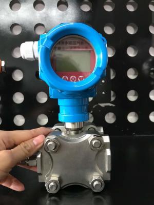 China IP67 Calibrated Digital Pressure Gauge, Inline Water Pressure Gauge 0.075% Accuracy for sale