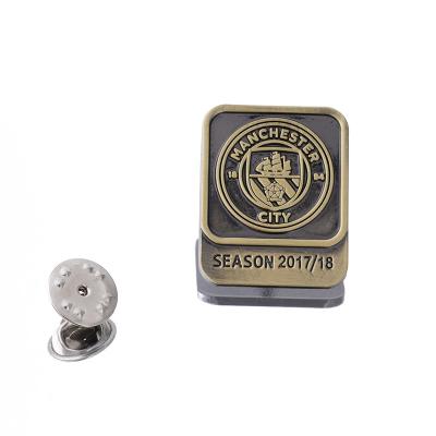 China Professional Custom Metal Badges Soft Enamel Pin Corporate European Style Uniform Factory Metal Lapel Pin for sale