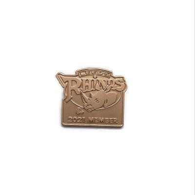 China Metal Customized Company Logo Sports Meet Badges Die Casting White 3D Design Iron Enamel Lapel Zinc Alloy Bulk Pin for sale