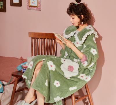 China Flower Winter Home Wear Long Flannel Bathrobe Women Kimono Sleepwear Bathrobe Thick Warm QUICK DRY Dressing Gown Long Robes for sale