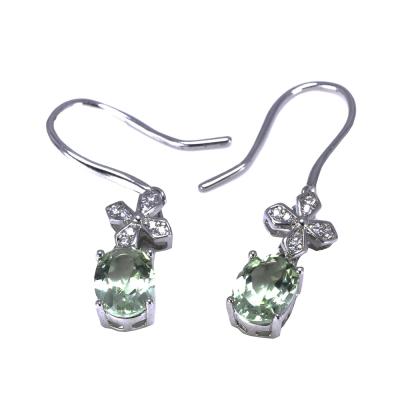 China TRENDY Custom Four Leaf Clover With Green Emerald 25 Sterling Silver Earrings for sale