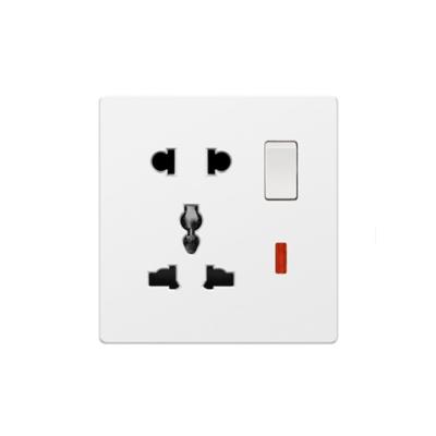 China Residential / General Purpose 1gang 5 Pin Switched Multiplug Single Socket Outlet for sale