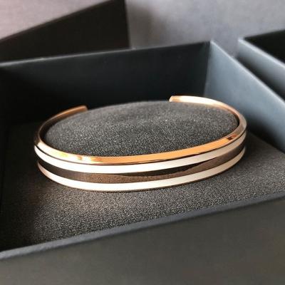 China FASHIONABLE 18k titanium steel bracelet rose European and American popular stainless steel gold jewelry for sale