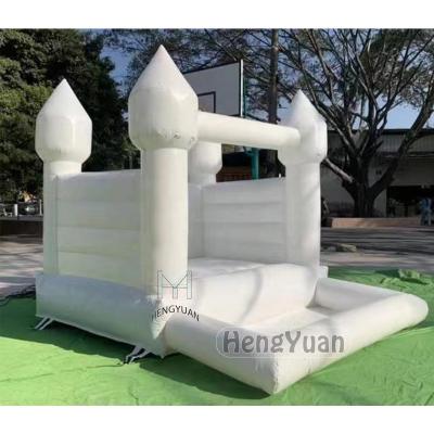 China PVC Hengyuan 10tf Small Inflatable Castle Bouncing House With Pool For Kids Fun Mini White Bouncer House Balls Pit Pool for sale