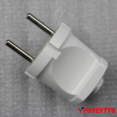 China Residential / General Purpose 2 Pin European Electrical Round Socket Non-melting Plug for sale