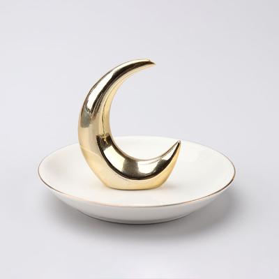 China Elelgent Romantic Ceramic Trinket Tray Jewelry Ring Necklace Display Dish with Gild Moon for Home Decoration Bedroom Desk Ornaments for sale