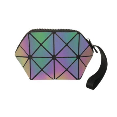 China Fashion Durable Wholesale Multifunctional Travel Wristband Makeup Bag Toiletry Bag Geometric Cosmetic Organizer Storage Case for sale